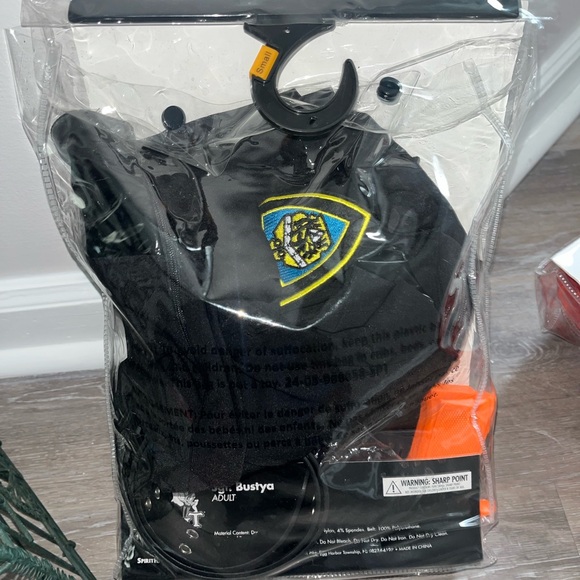 Spirit Black Police Uniform Costume Set; SARGEANT BUSTYA Complete w Belt & Badge - Picture 2 of 4